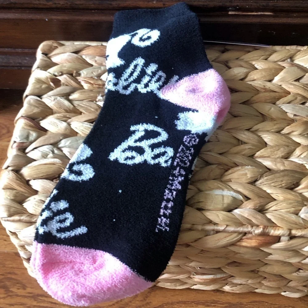 Barbie: Barbie head fuzzy socks